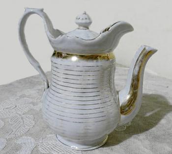 Jug - white porcelain - 1830